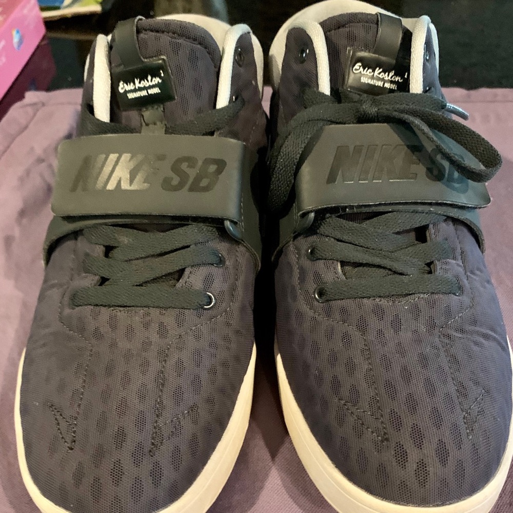 Nike SB Eric Koston 1 signature shoes